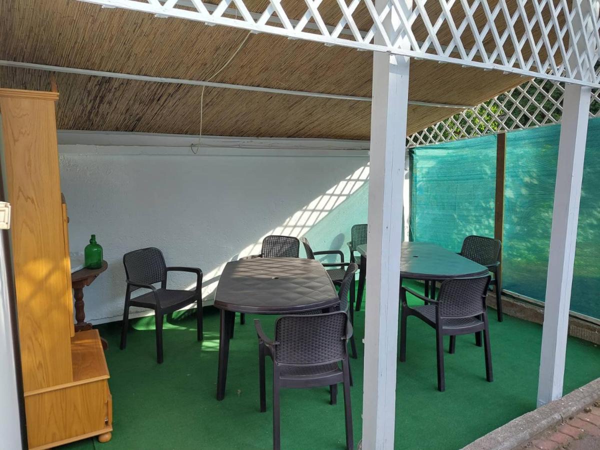 Sarkadi Apartman ハイデゥソボスロー エクステリア 写真