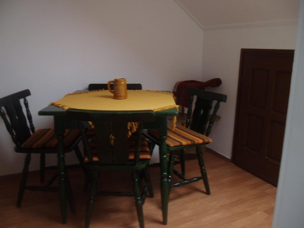Sarkadi Apartman ハイデゥソボスロー エクステリア 写真