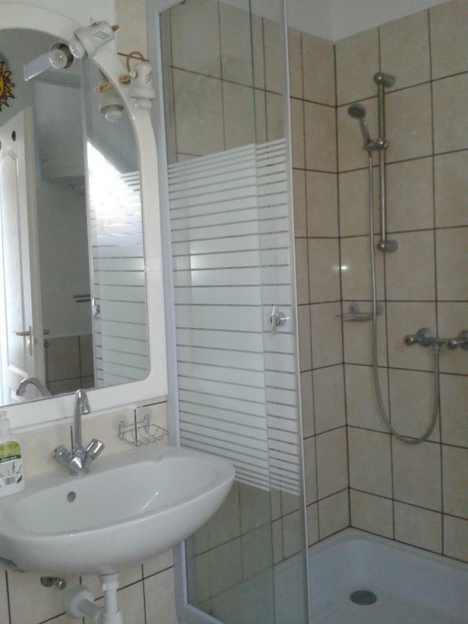 Sarkadi Apartman ハイデゥソボスロー エクステリア 写真