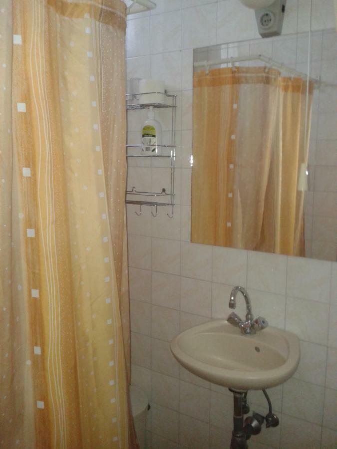 Sarkadi Apartman ハイデゥソボスロー エクステリア 写真